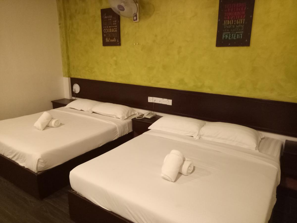 Hotel Sri Bernam Сабак Бернам Екстер'єр фото